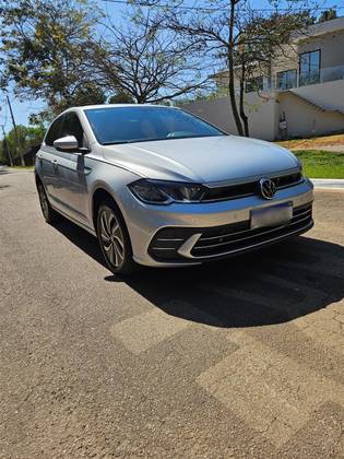 VOLKSWAGEN POLO 1.0 170 TSI HIGHLINE AUTOMÁTICO VOLKSWAGEN POLO 1.0 170 TSI HIGHLINE AUTOMÁTICO
